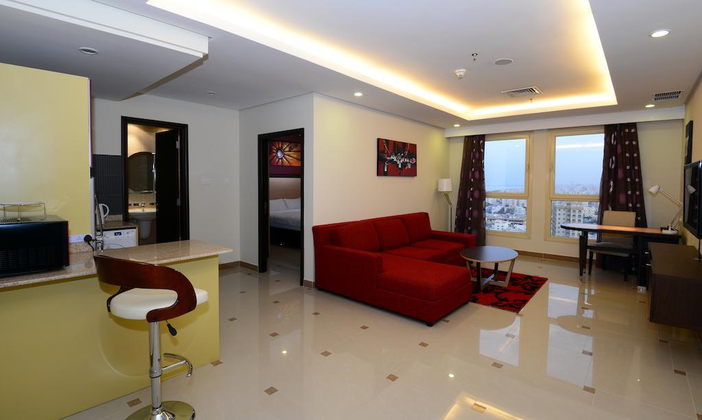 The Venue Resident (Adults Only) Aparthotel Кувейт Екстериор снимка